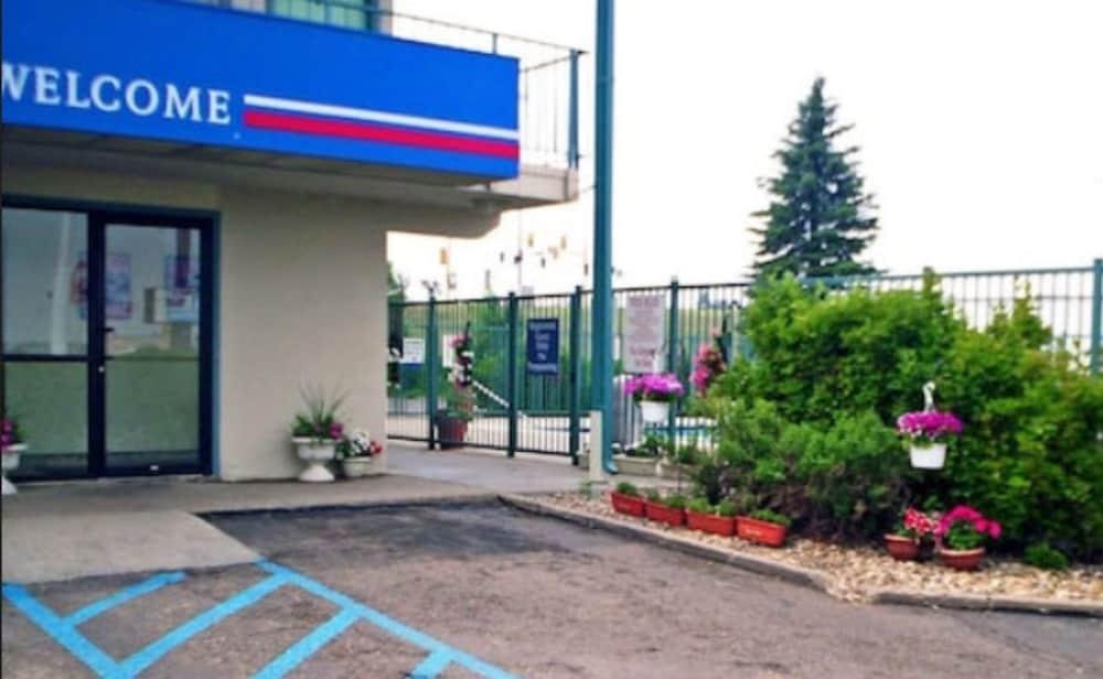 Motel 6-Bismarck, Nd Экстерьер фото