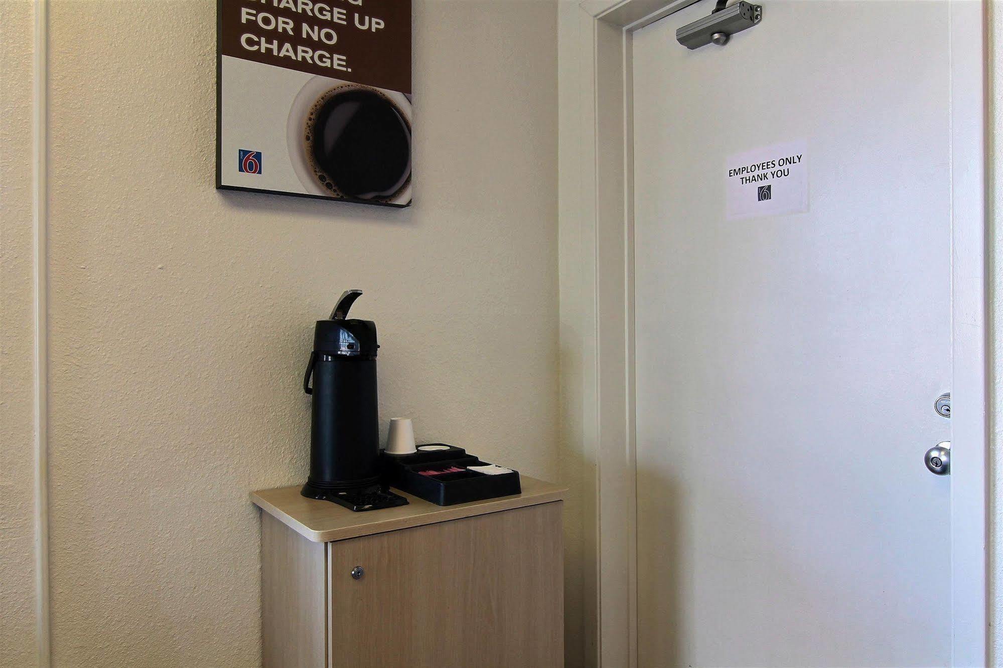Motel 6-Bismarck, Nd Экстерьер фото
